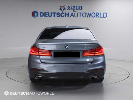 BMW 5-Series — photo 04