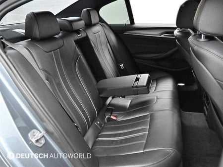 BMW 5-Series — photo 12