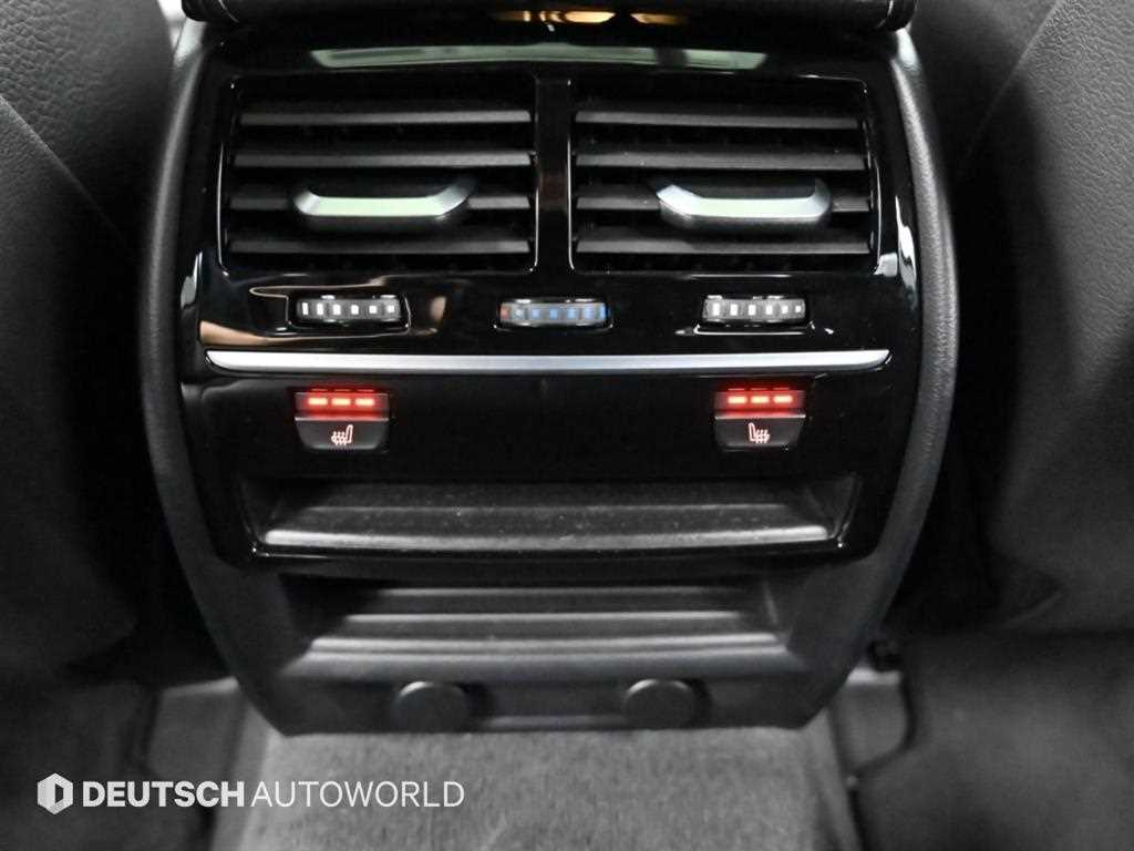 BMW 5-Series — photo 16