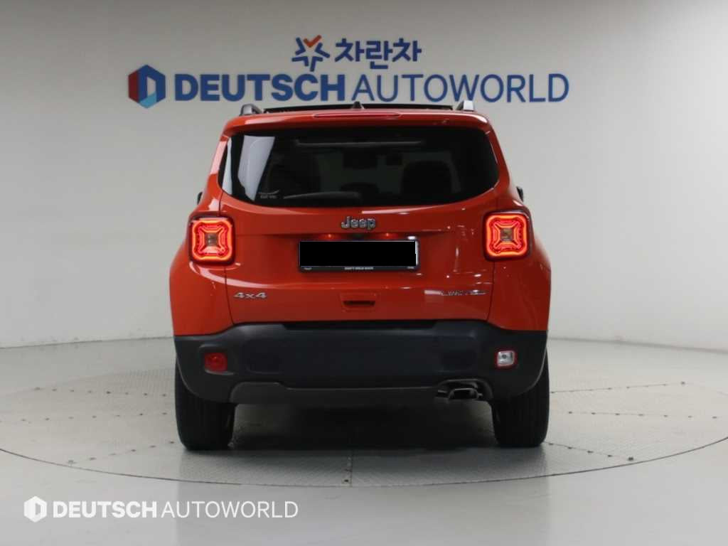 Jeep Renegade — photo 04