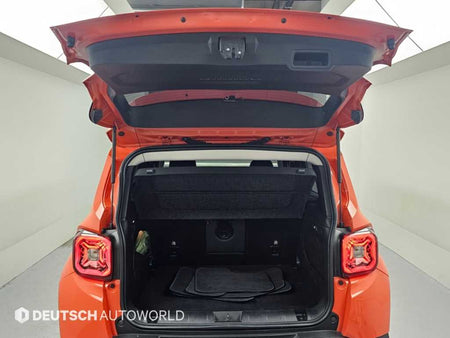 Jeep Renegade — photo 19