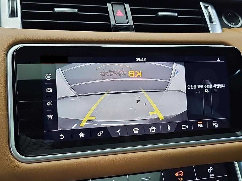 Land Rover Range Rover Sport — photo 17