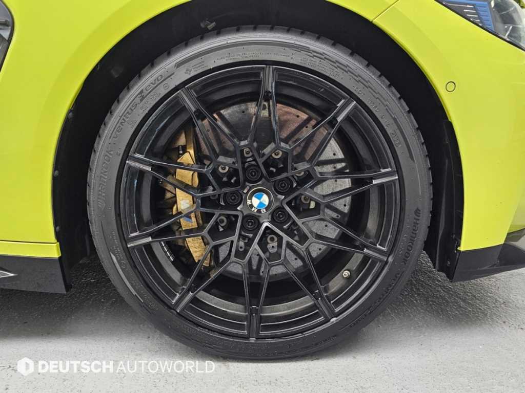 BMW M4 — photo 05
