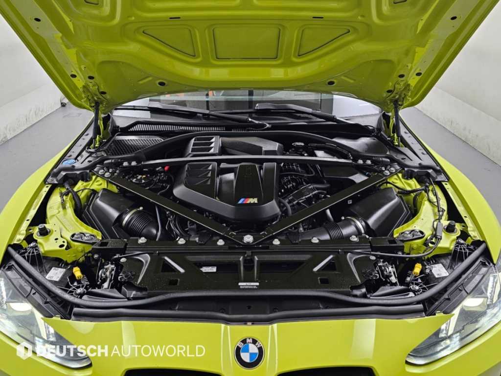 BMW M4 — photo 06