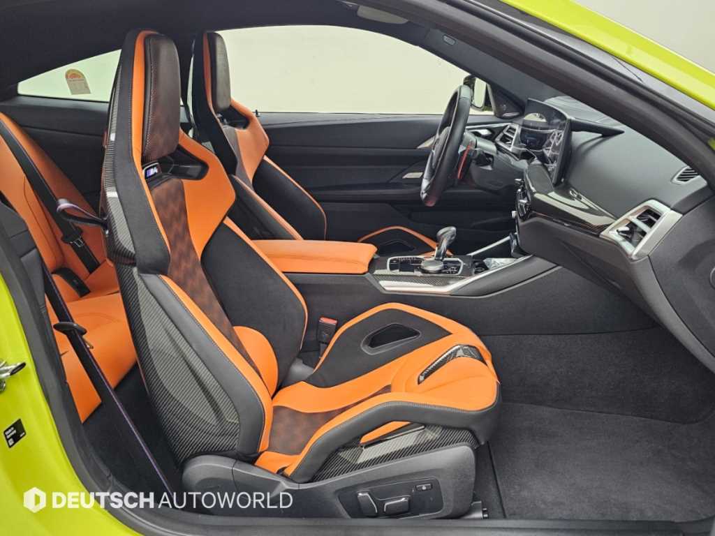 BMW M4 — photo 10