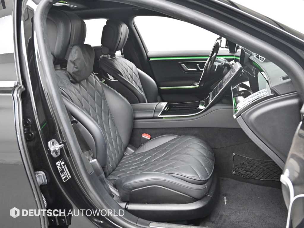 Mercedes-Benz S-Class — photo 10