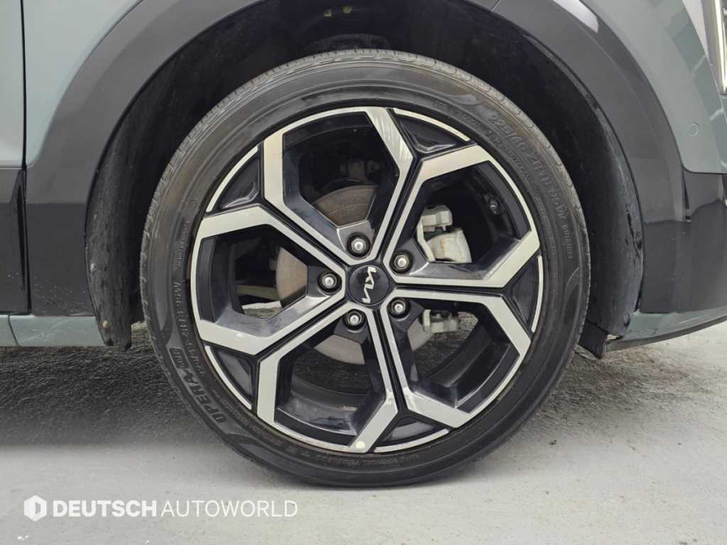 Kia Niro — photo 05