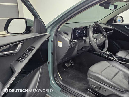 Kia Niro — photo 11