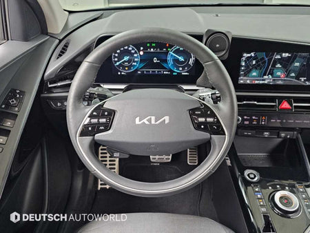 Kia Niro — photo 13