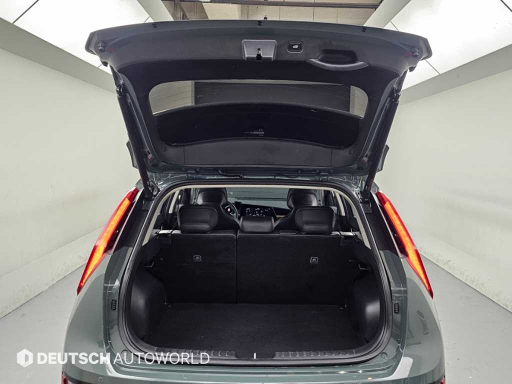Kia Niro — photo 19