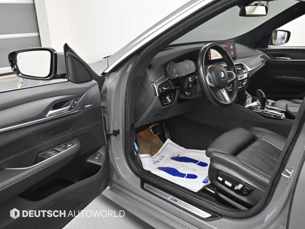 BMW Gran Turismo — photo 11