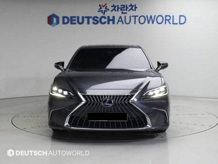 Lexus ES — photo 03