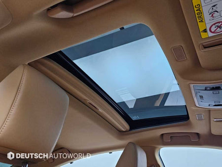 Lexus ES — photo 18