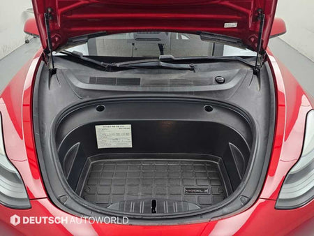 Tesla Model 3 — photo 06