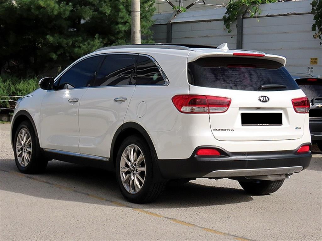 Kia Sorento — photo 03