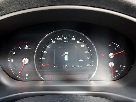Kia Sorento — photo 10