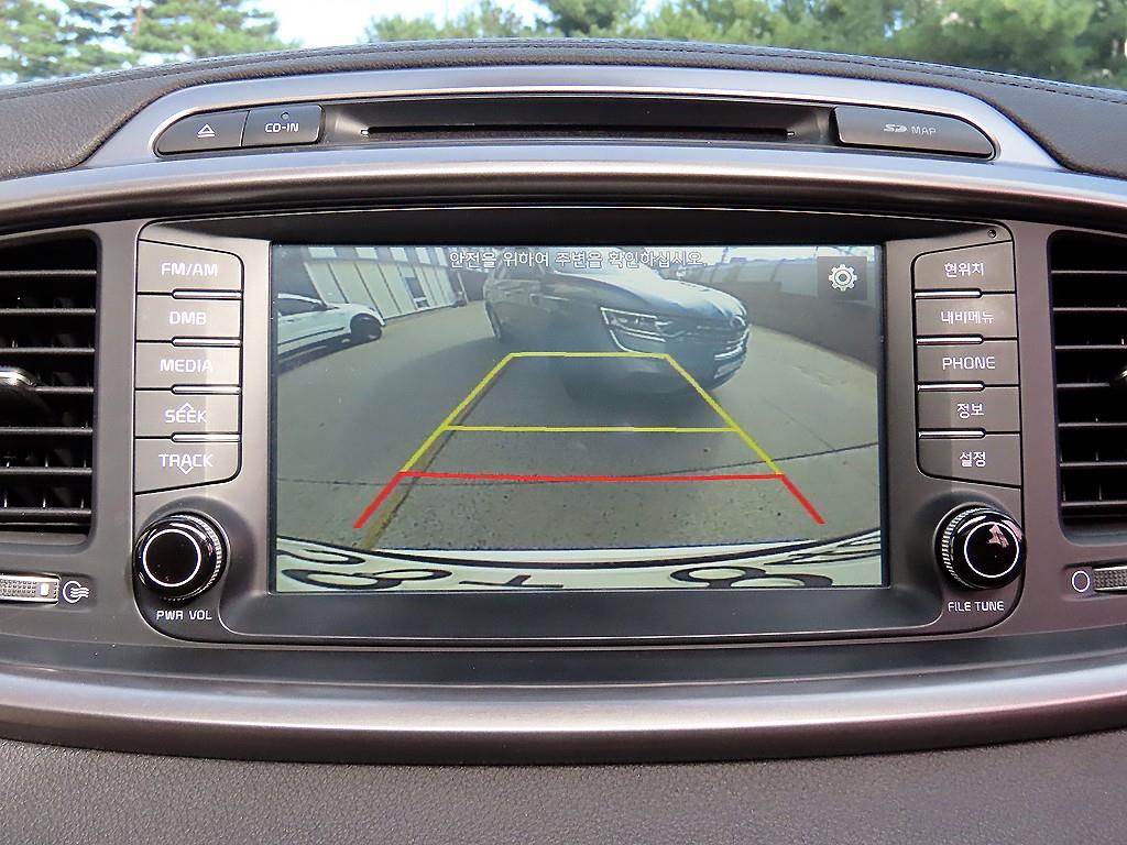 Kia Sorento — photo 14