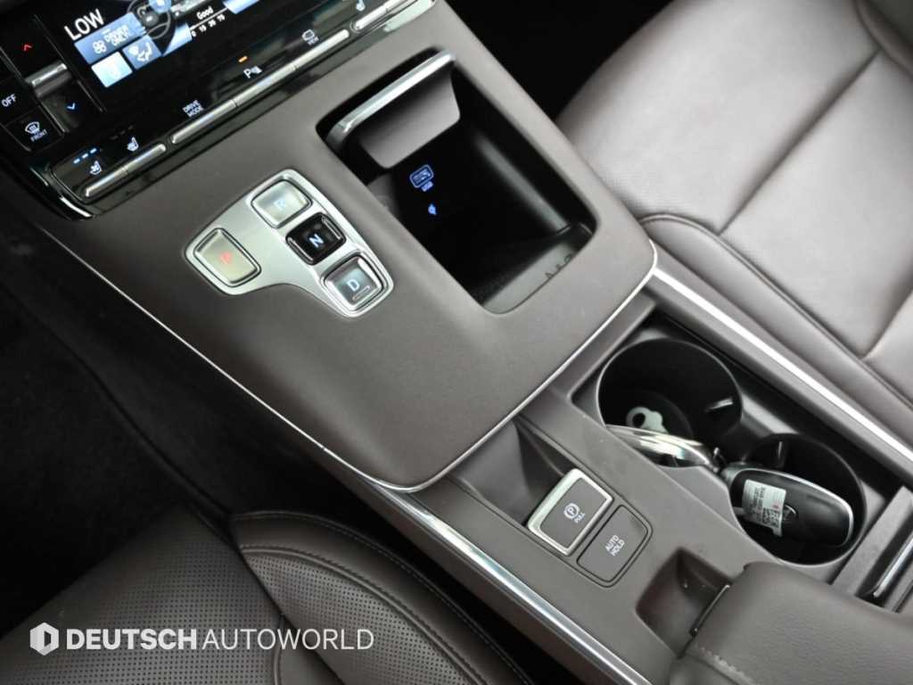 Hyundai Grandeur — photo 09
