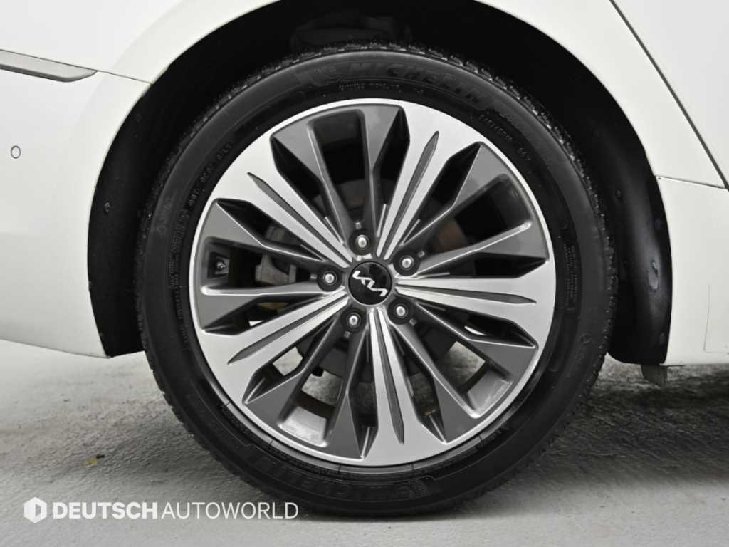Kia K8 — photo 05