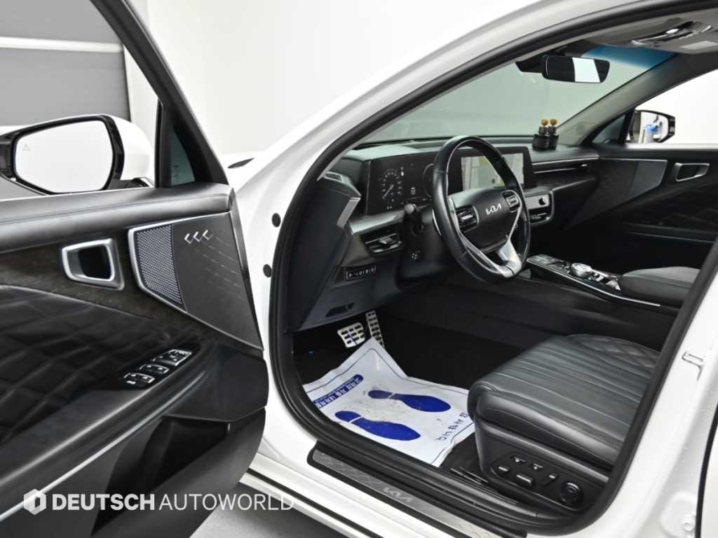 Kia K8 — photo 11