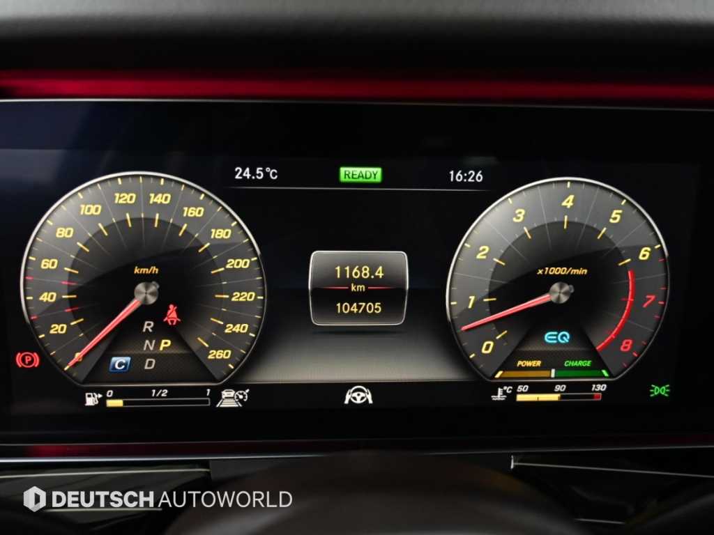 Mercedes-Benz CLS-Class — photo 08