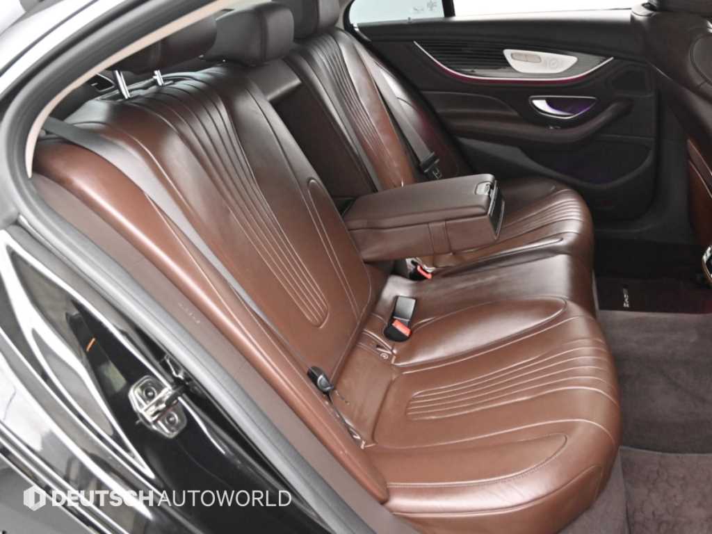 Mercedes-Benz CLS-Class — photo 12