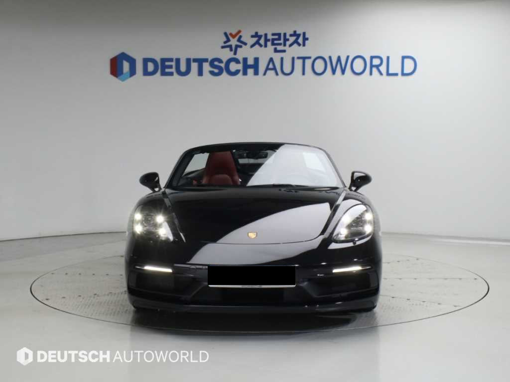 Porsche 718 — photo 03