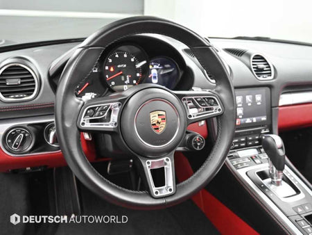 Porsche 718 — photo 13