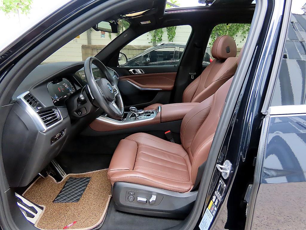 BMW X5 — photo 05