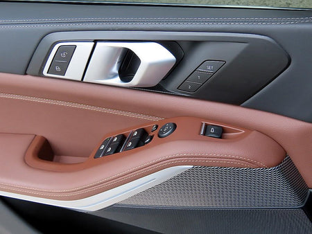 BMW X5 — photo 12