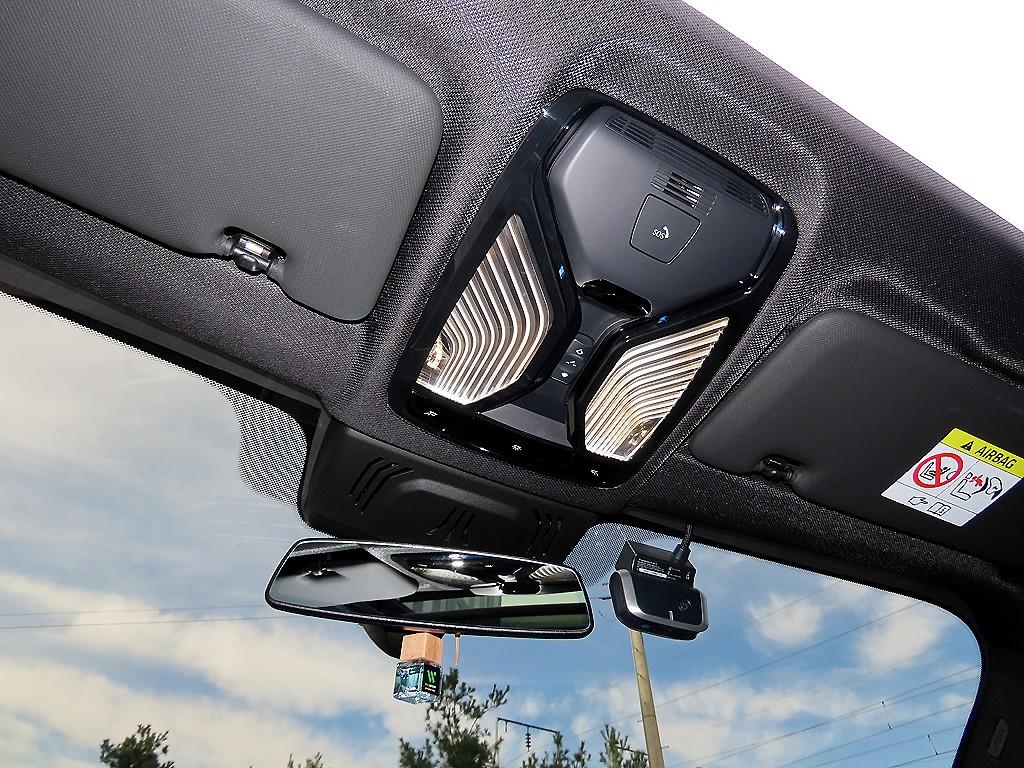 BMW X5 — photo 14