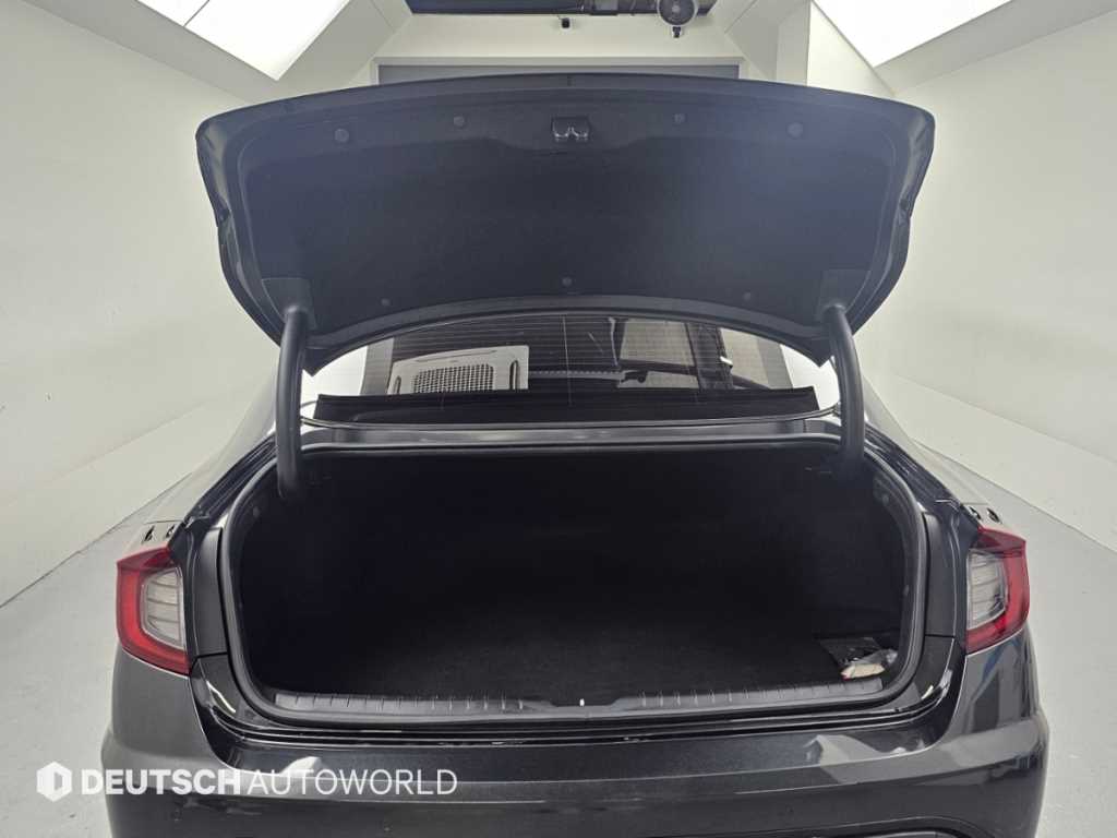 Hyundai Sonata — photo 19