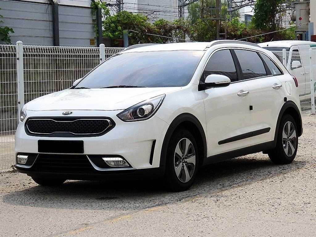 Kia Niro — photo 02
