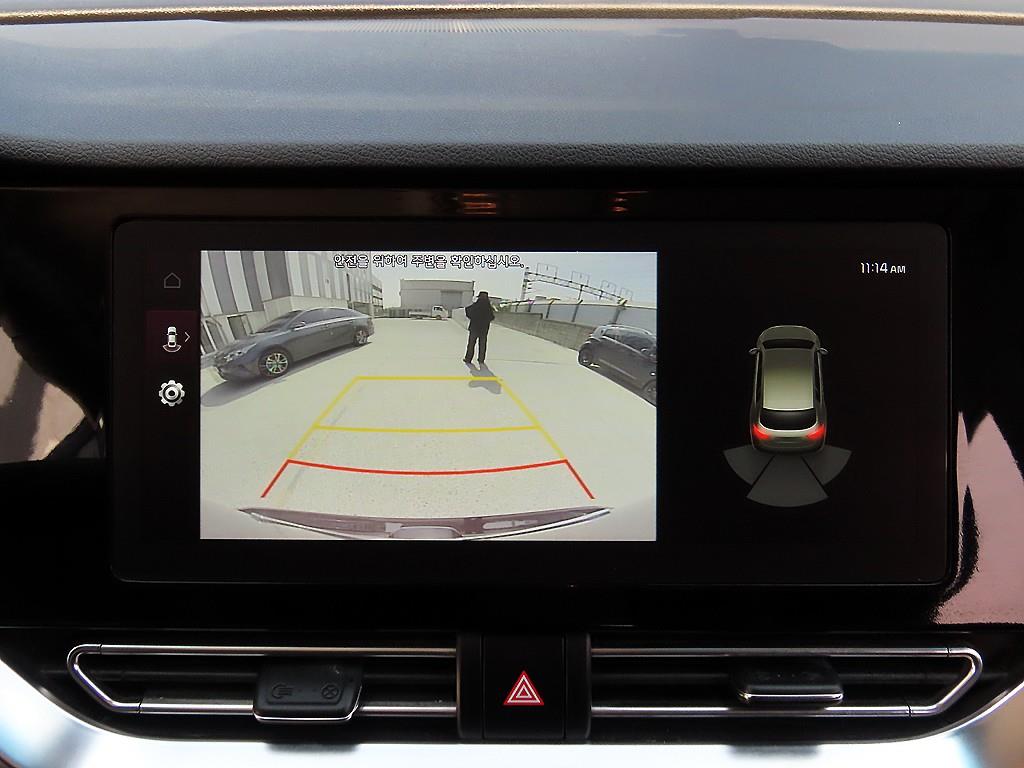 Kia Niro — photo 16