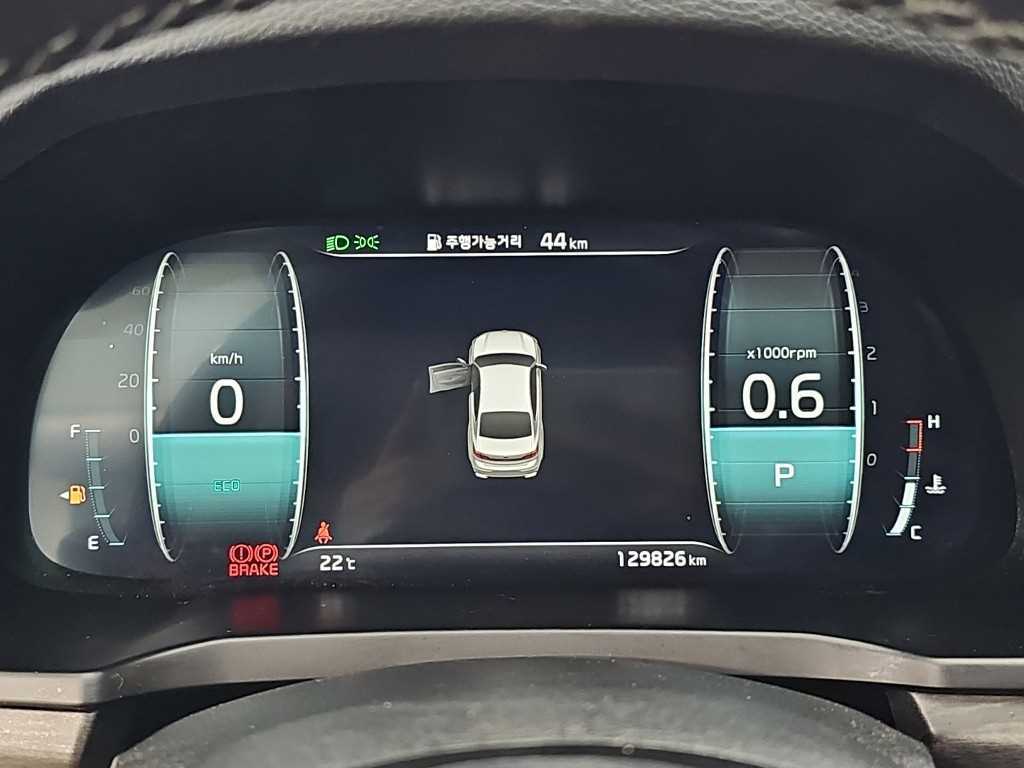 Kia K7 — photo 06