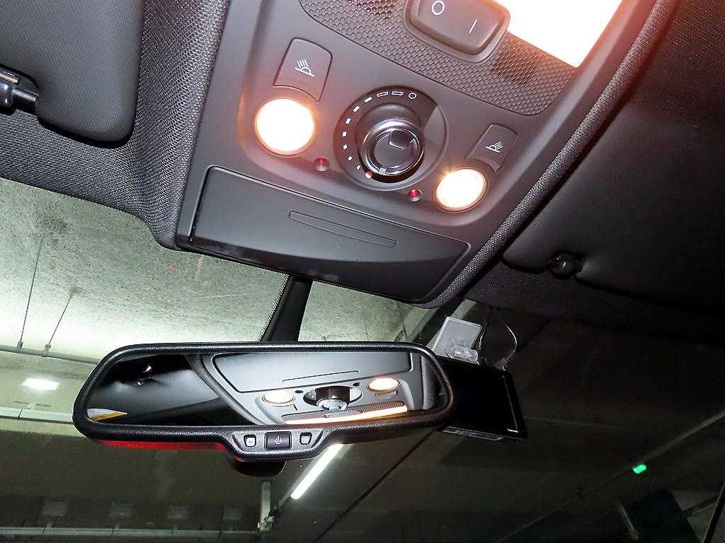 Audi A4 — photo 17