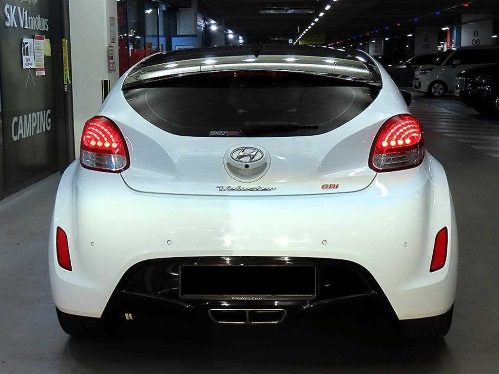 Hyundai Veloster — photo 05