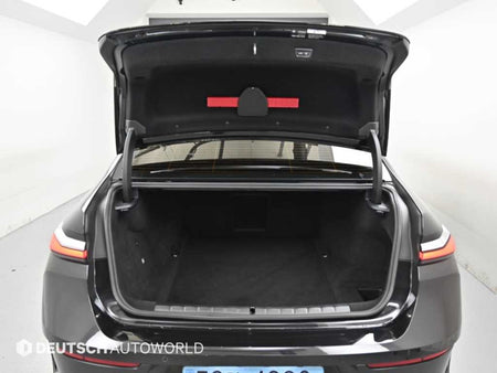 BMW i7 — photo 19