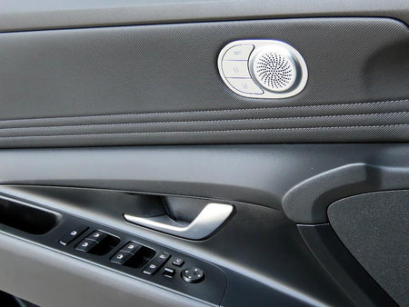 Hyundai Avante — photo 11
