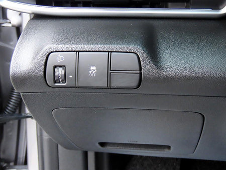 Hyundai Avante — photo 12