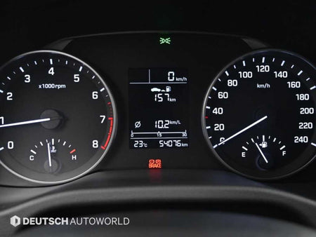 Hyundai Avante — photo 08