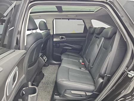Kia Sorento — photo 12