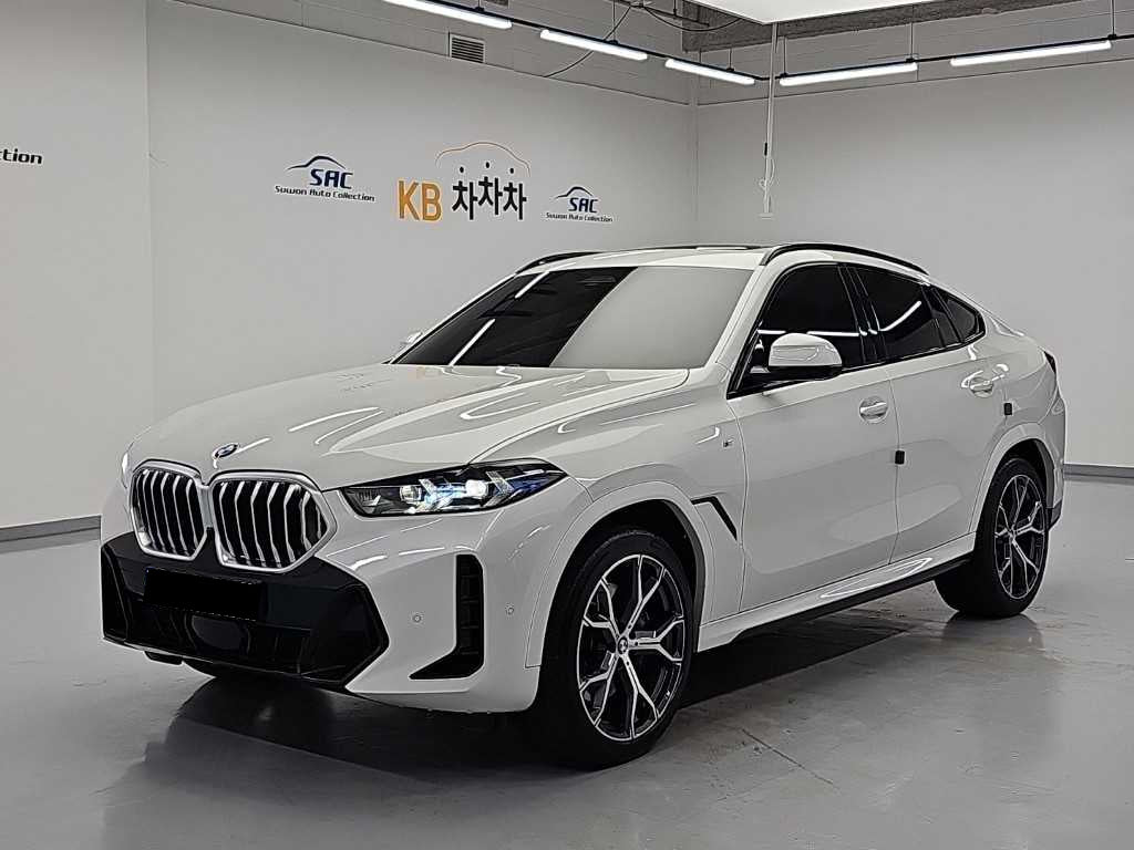 BMW X6 — photo 01