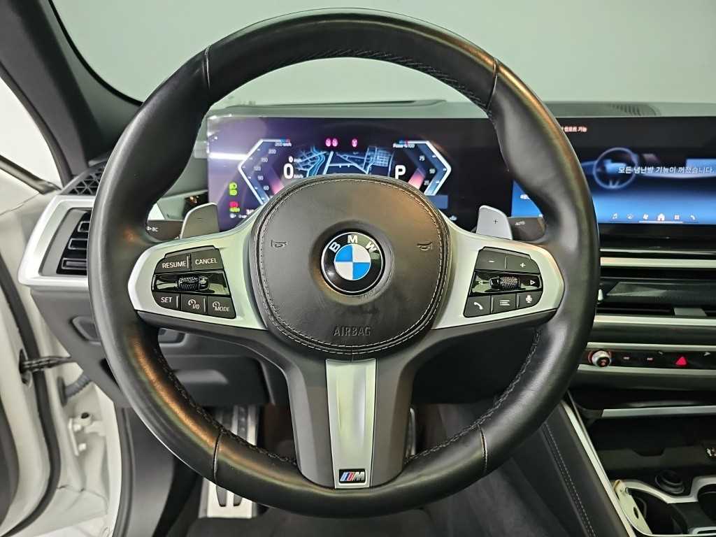 BMW X6 — photo 09