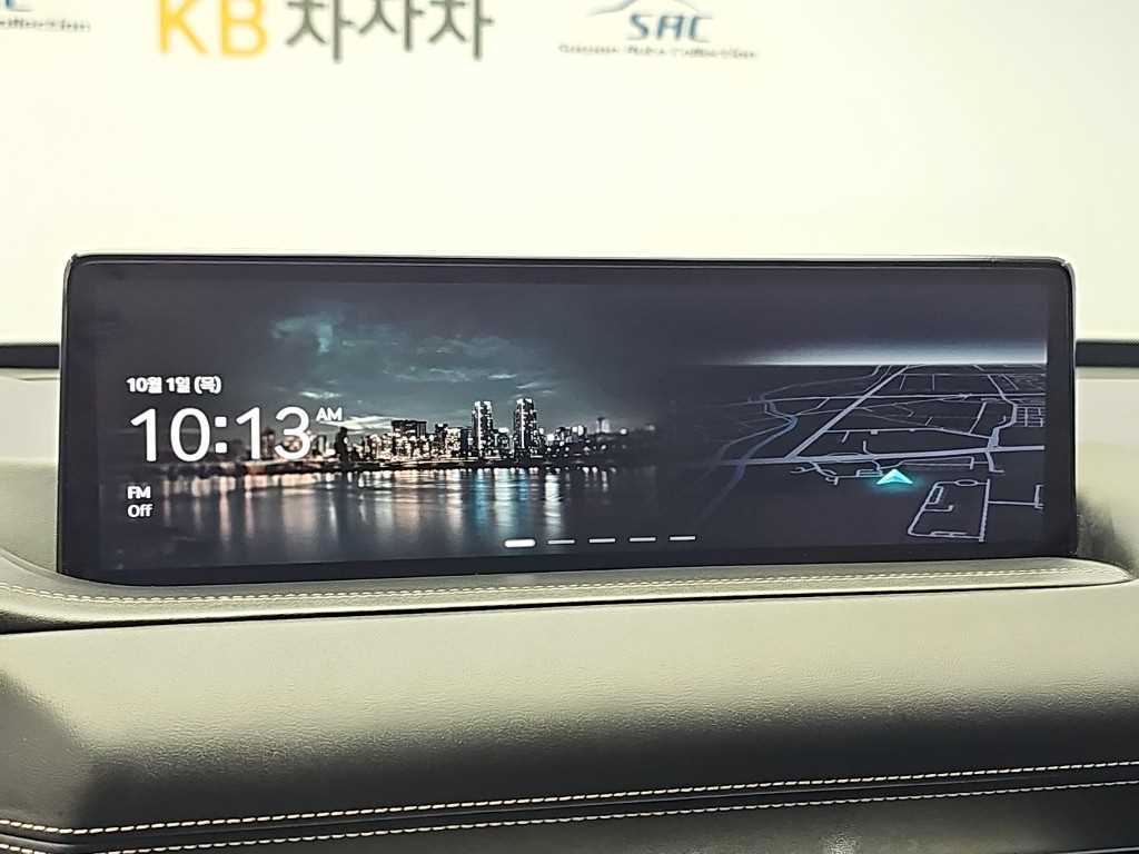 Genesis GV80 — photo 16