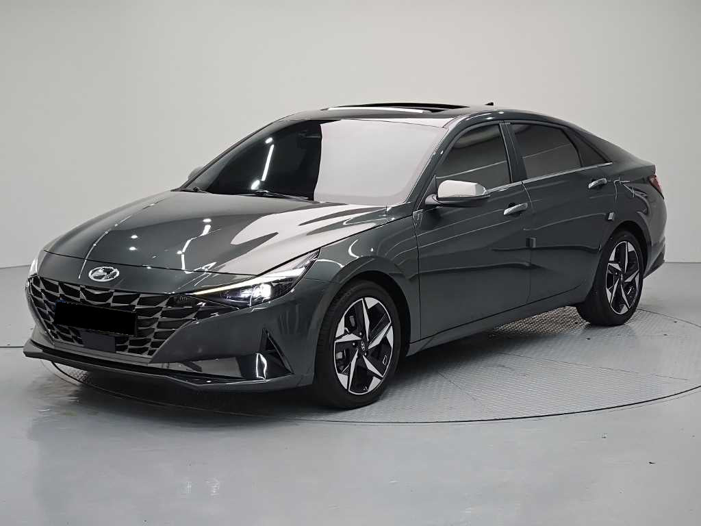 Hyundai Avante — photo 01