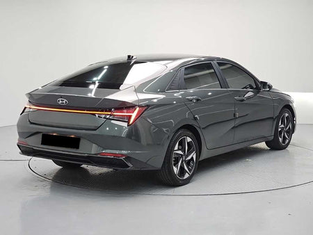 Hyundai Avante — photo 04