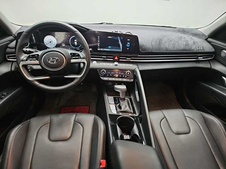 Hyundai Avante — photo 07