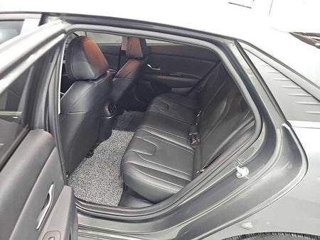 Hyundai Avante — photo 12