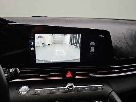 Hyundai Avante — photo 16